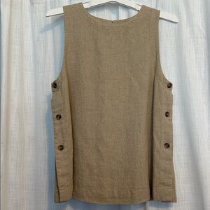 Universal Thread Tan Sleeveless Blouse